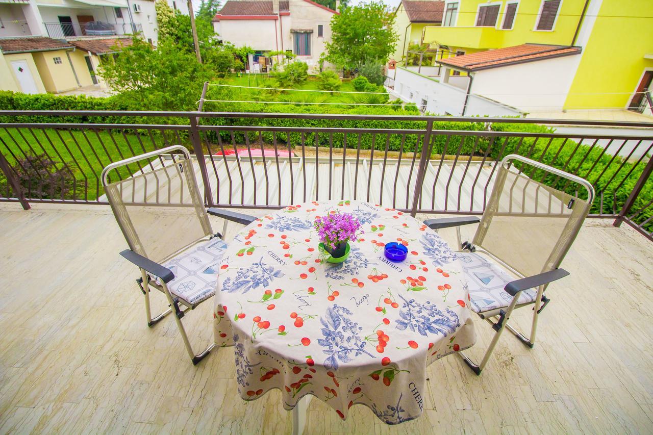 Pineta House Vidos Apartment Porec Exterior photo